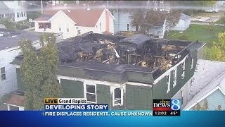 8 residents escape GR apt house fire