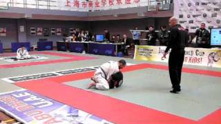 Takizawa Keisuke KLN BJJ vs Daniel Charles Nova Uniao Abu Dhabi Pro Trials 2010