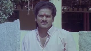 Rajendra Prasad Robbery Hilarious Comedy Scene || Iddaru Pellala Muddula Police Movie