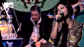 Nenjukulle   from  Mani Ratnam's Kadal  performed by  A R Rahman at MTV Unplugged !