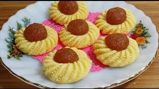 PINEAPPLE TARTS / KUIH TART NENAS