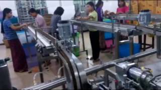 EVERSMART--single row 3+2 biscuit sandwiching machine，Biscuit Machine à Sandwich