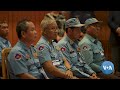 cambodian demining experts training ukrainians in poland voanews