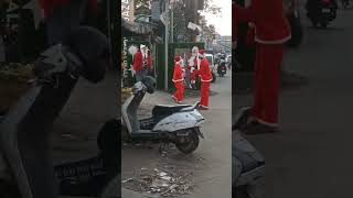 ക്രിസ്മസ് അപ്പൂപ്പൻമാർ 🎅🏻#santaclaus#christhmas#shorts#palakkad #song#