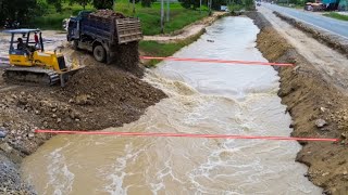 Hold Back Water! 5ton Trucks Unload Rock into Canal and Makes A Dam Operate With KOMATSU Bulldozer