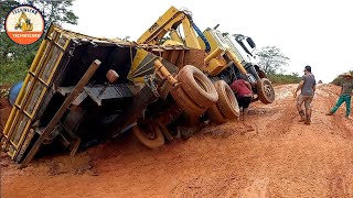 The World's Most Reckless Truck Drivers And Their Crazy Actions That Will Shock You #02