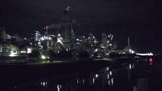 工場夜景　新潟市　4ｋ　JAPANESE Factory night view