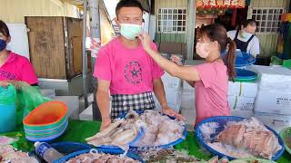 高雄茄萣海鮮拍賣興達港王中皇海鮮叫賣