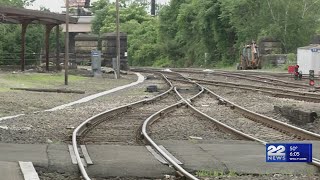 Senator Markey pushes $200B rail overhaul plan