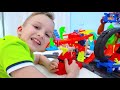 vlad y niki fingen jugar a lavar autos y construir hot wheels city