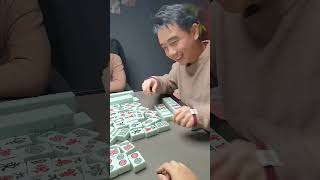 追逐那张不属于自己的牌打麻将 麻将治百病 当代牌友精神状态