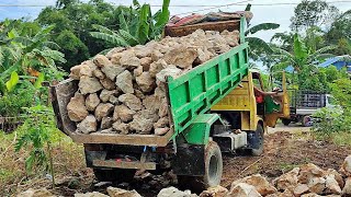 Dump Truk//Mobil Truk Batu Jomplang Muatan Batu Putih