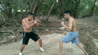 O dia que Boyka enfrentou o melhor capoeirista do Mundo (simulação) O imbatível MMA vs CAPOEIRA