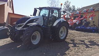 Nowy nabytek Kuhn multimaster NSH 4+1 vs Valtra t174 versu.  Orka na zimę Piterrr 93