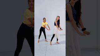 ghagro #song #shorts #dancevideo | khushi and trapti 💫