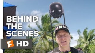 Rogue One: A Star Wars Story Behind the Scenes - Cardboard K-2SO Head (2017) - Alan Tudyk Movie