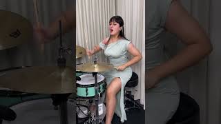 霸王别姬架子鼓版！Chinese girl playing drums #架子鼓 #打击乐 #dj #djremix