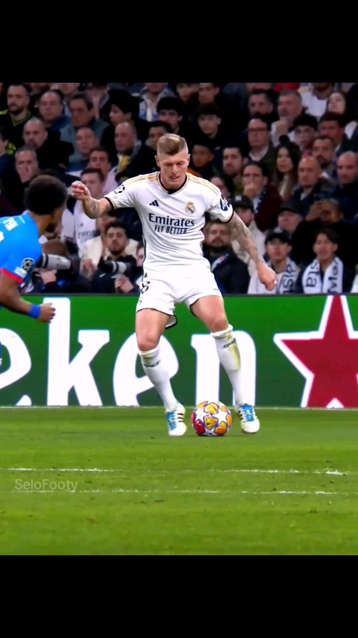 Toni Kroos Assists Masterclass 🥶 #football - YouTube