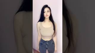 39 小肥婉儿 #美女热舞  #紧身牛仔裤 一天天的，太累了