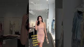 看時尚小姐姐如何穿搭See how fashionable girls dress #beautiful #tiktok #時尚 #douyin #funny #how #抖音 #如何 ＃穿搭