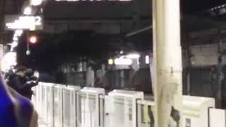 山手線E231系500番台トウ506編成 品川駅入線 HMあり