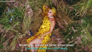 Calvin Harris - Feels ft. Pharrell Williams, Katy Perry, Big Sean // Lyrics + Español // Video
