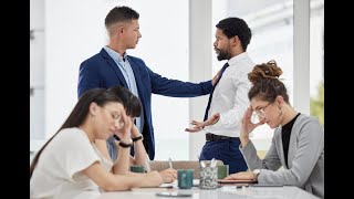Conformity Bias at Work: How It Impacts Decision-Making & Team Culture