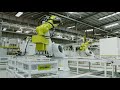 The excavator intelligent manufacturing production line of ZOOMLION Smart Industry City