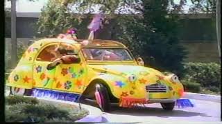 Texaco Circus Clowns 1988 Commercial Texaco Station