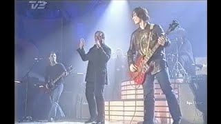 Stereophonics \u0026 Tom Jones - Mama Told Me Not To Come (Brit Awards 2000)