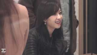 [FANCAM] 131122 LOVCAT FANSIGNING f(x) victoria