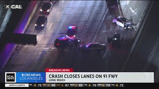 Four-car crash closes part of 91 Freeway in Long Beach