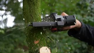 Introducing the Kress 20V 12cm One-Hand Chainsaw: Lightweight, Powerful, and Built for Precision!