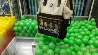 【UFOキャッチャー】ついにゲット！ミニオンのリュック手に入れた！500円のはずがまさかの結果に…!?　(I finally got it! I got Minion's backpack!)