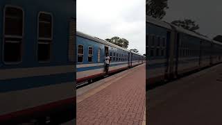 Class M11 with Yal Devi Express arrving at KKS 2019 #shorts