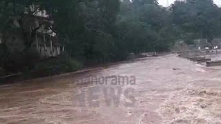 വെള്ളത്തിൽ മുങ്ങി പമ്പ– ത്രിവേണി; ജലനിരപ്പ് ഉയരുന്നു, ജാഗ്രതാ നിർദ്ദേശം