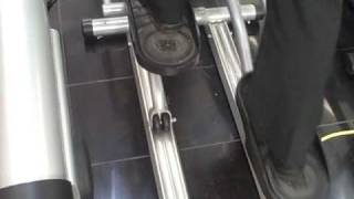 Does this elliptical go forward and reverse?