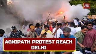 Agneepath Protests In Delhi: Scuffle Breaks Out Between Police & Protestors, Several Detained