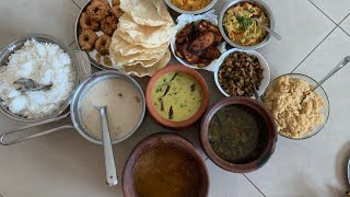 Special mud pots veg full meals மண்மனம் மாறாத கிராமத்து மண்பானை விருந்து உணவு