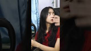 Lakuin ini ke ajeng eh gemes reaksinya #shortfeed #couplecomedy