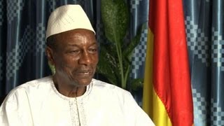 Elections contestées en Guinée: le président Condé pas inquiet