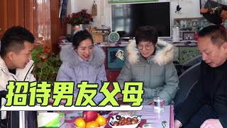 男友带爸妈来家里参观，竟是为了照顾父女俩，一言一行太有爱了！【麦小登】