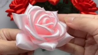 🌸 I Made Elegant Satin Ribbon Flowers So Quickly – Here’s How! 🌸