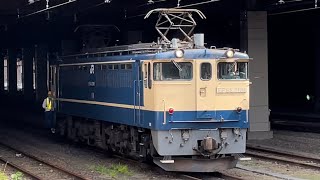 【EH800-2のOM入場に伴う牽引機単機返却回送】国鉄EF65形2000番台2101号機（クリームプレート・国鉄色）がOM構内で停車するシーン（単8253レ）2022.5.26