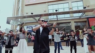 Flash Mob - Performing Pirates of the Caribbean theme song in plaza🎵💃🏽