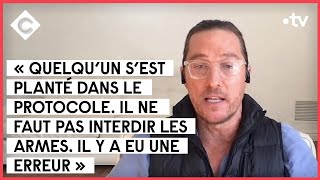 Matthew McConaughey réagit à l’affaire Alec Baldwin - C à vous - 26/10/2021