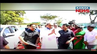 CM Naveen Patnaik Arrives At Jeypore, Receives Grand Welcome