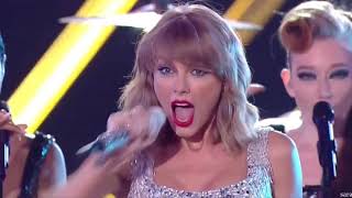 Taylor Swift - Shake It Off Live