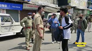 Darjeeling Police in ACTION against the Crowd of Darjeeling Town during the Lockdown Period