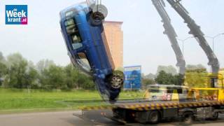 Bergingswerkzaamheden na aanrijding de Staart - Houten